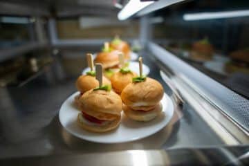 Too Good To Go Erfahrungen in der Gemeinschaftsgastronomie